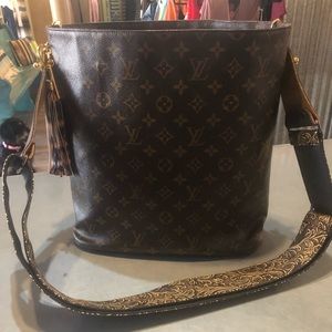 louis vuitton guitar strap